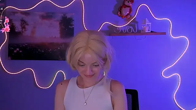 mia_starrr_'s Live XXX Chat