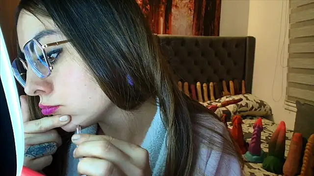 sofia23dirty 现场XXX聊天