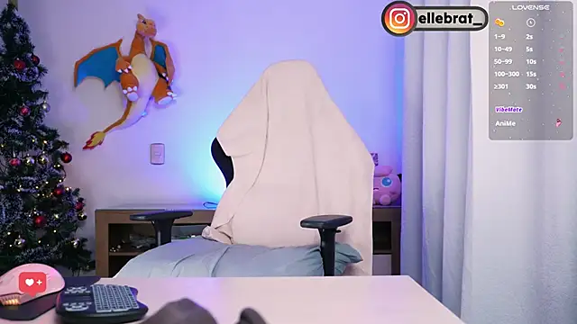 แชท XXX สดของ Elle