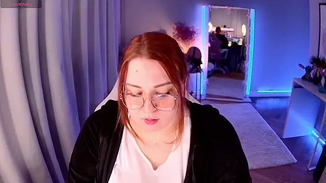 Adelina_Mood – webcam-show