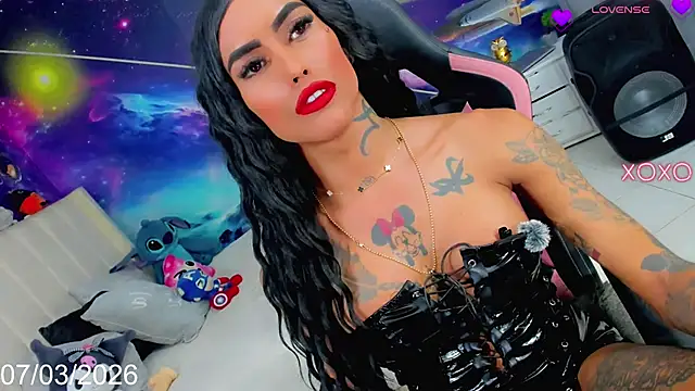 Chat XXX en directo de Nella_Dolls