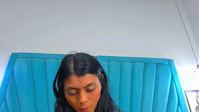 Mia_Reyesjs: онлайн-секс-чат