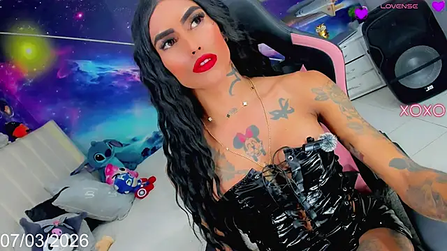 Chatroom XXX en direct de Nella_Dolls