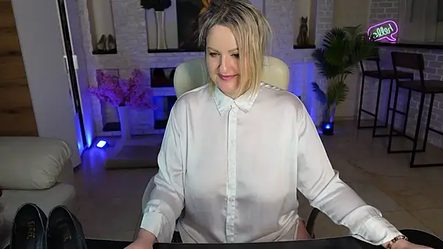 MariemLui 现场XXX聊天