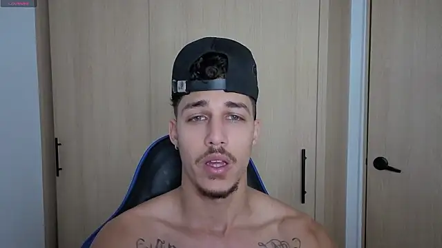 orionblaze69_ Show Webcam