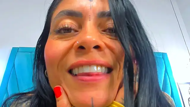 Mia_Reyesjs Live XXX Chat