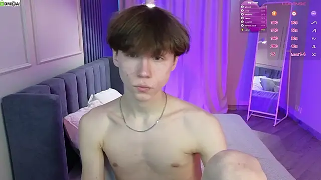 Chat XXX en directo de cuMte_boy