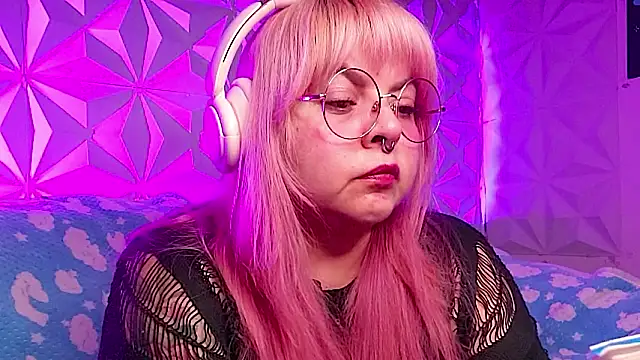 Satyn_doll's Webcam Show