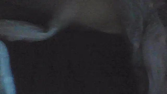 Show modela sarahkat86 na web-kameri