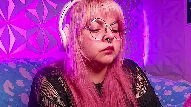 Satyn_doll's Webcam Show