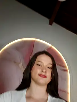 Jasmineloki's Live XXX Chat