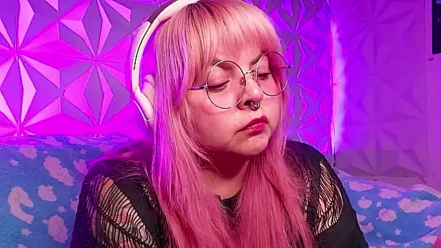 Satyn_doll: вебкам-шоу