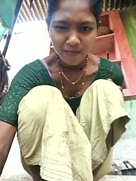 Show modela Fasfas2 na web-kameri