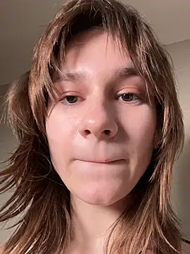 EnchantedIvy's Live XXX Chat