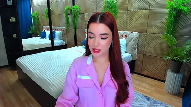 PutOnRepeat Live XXX Chat