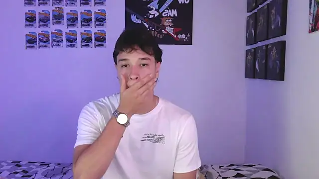 jack_walker190 Show Webcam