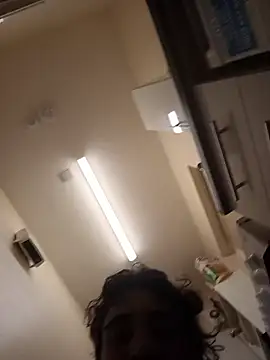 Show modela Toes_1991 na web-kameri