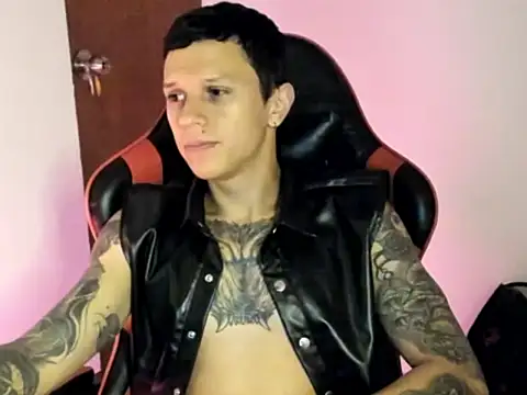 Masterdave7 Webcamshow