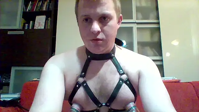 Show modela Matttthees na web-kameri