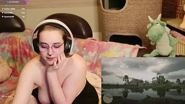 GamerGirl_Eve 现场XXX聊天