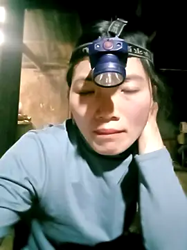 ngan-cute 即時 XXX 聊天