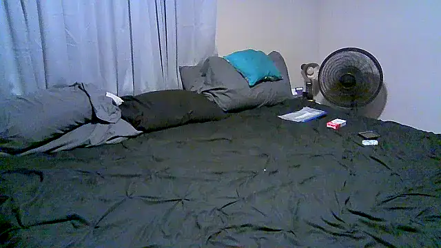 redslovestofuck Webcamshow