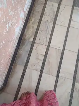 Tamillaxmi12 Show in webcam