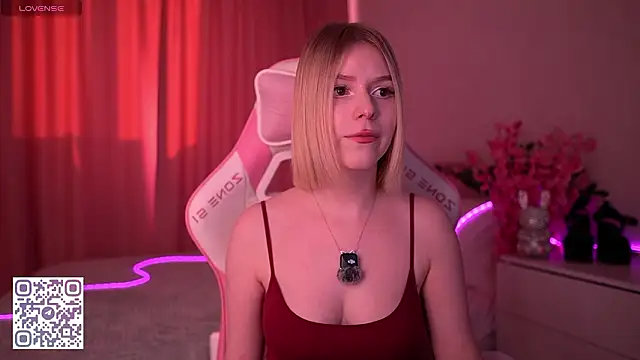 Dragonwindn Live XXX chat