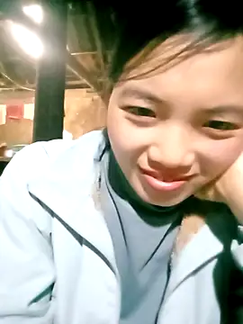 Czat XXX na żywo – ngan-cute