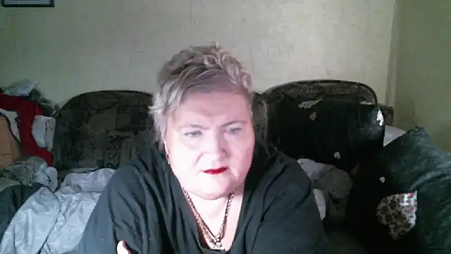 Lana555 现场XXX聊天