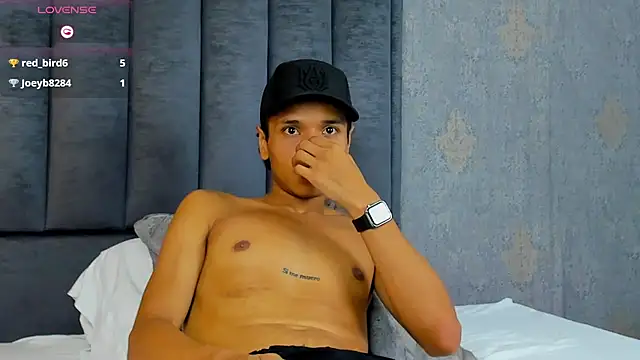 Chat XXX Live Alejandroo_Montenegro