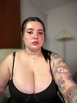 horny_roomiess' Live XXX Chat