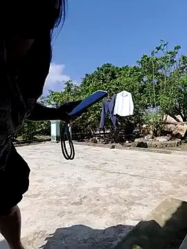 lyna_bl's Live XXX Chat