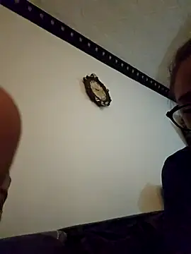 Вебкам-шоу raducori