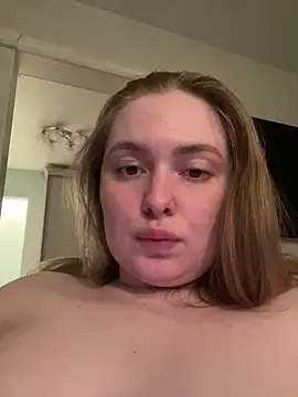 DeniMilkyyyyy live XXX chat