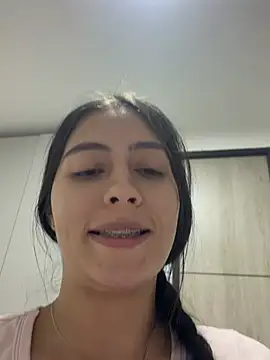 Sophie__Foxxx Live XXX-chat