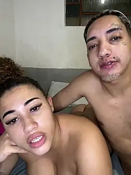 Show de CasalMaldoso01 na webcam