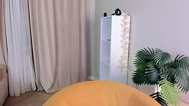 Show modela BetteSelbe na web-kameri