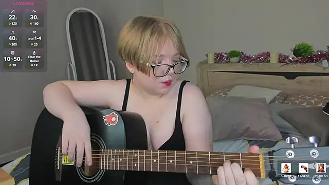 Lauraaa_Smith élő XXX-chatje