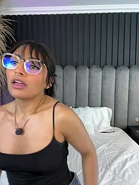 Nanda_vixen_'s Live XXX Chat