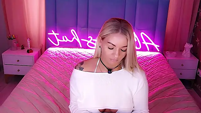 AllwaysHotJ's Live XXX Chat