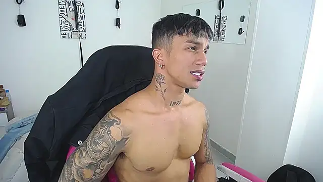 Leonard_Price's Webcam Show