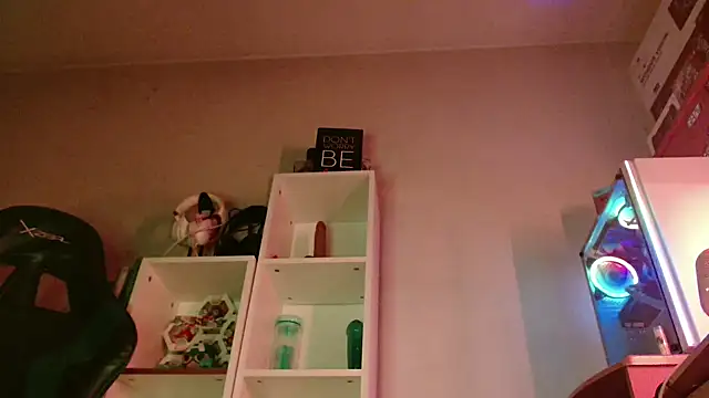 SmokyDee: онлайн-секс-чат