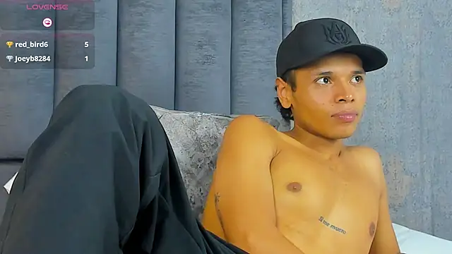 Alejandroo_Montenegro 现场XXX聊天