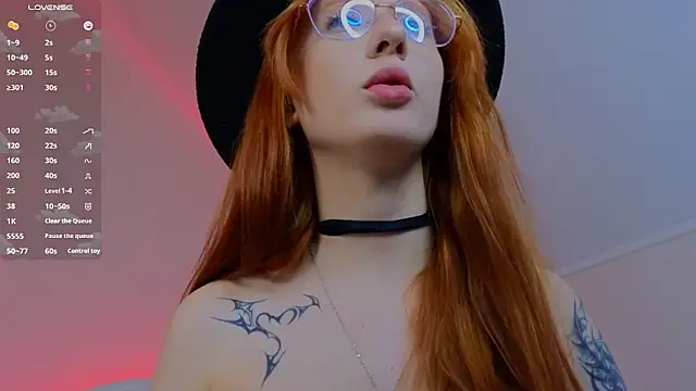 WICKEDEMBER's Live XXX Chat