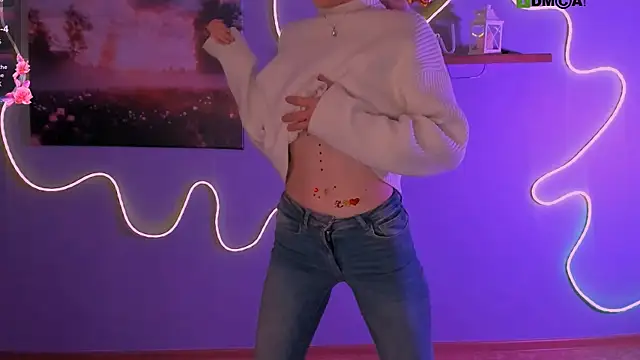 mia_starrr_ Adlı Modelin Canlı XXX Sohbeti