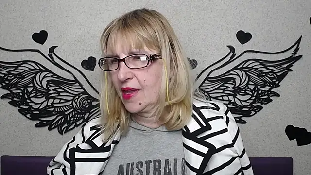 PattySanny's Live XXX Chat