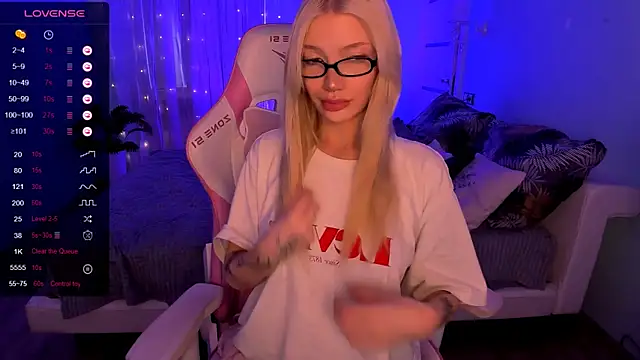 Chat XXX Live AnyaTaylor_