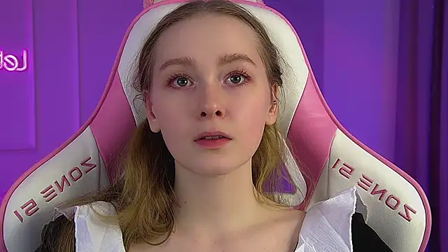 XXX chat uživo modela AgataFoxley