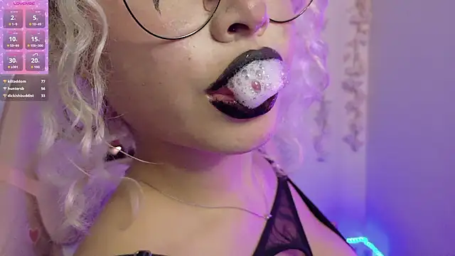 دردشة Haelycute الجنسية المباشرة